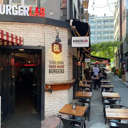 Location! Cozy-stylish - Karakoy #2 דירה *